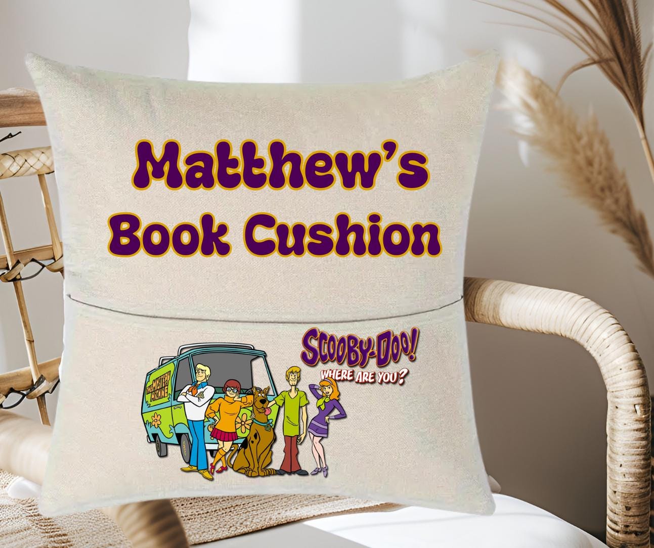 Personalized Scooby Doo Reading Cushion with Pocket & Plushie - Perfect Gift for Kids -