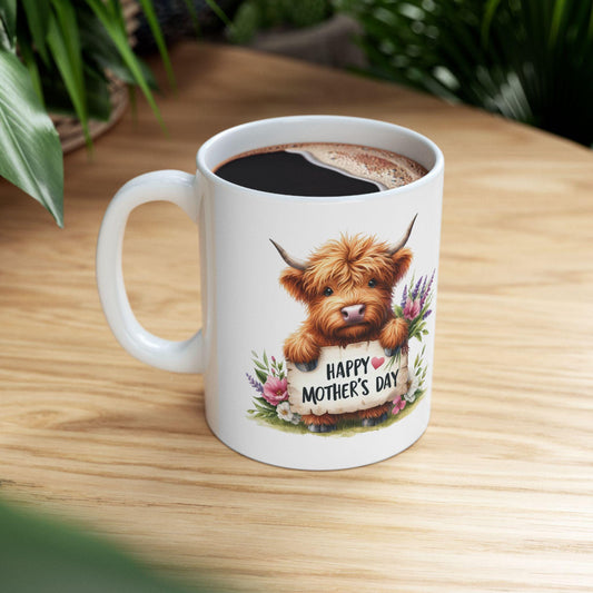 Cute Highland Cow Mother's Day Mug - Unique Gift for Mom, Cow Lover, Ceramic Coffee Cup, Farmhouse Decor, Tea Lover, Birthday Present